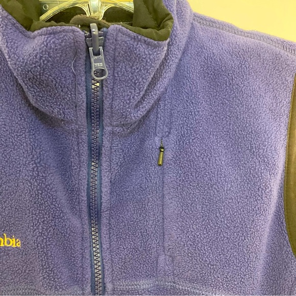 Columbia Winter Fleece Purple and Black Vest with Adjustable Waist - Picture 3 of 13